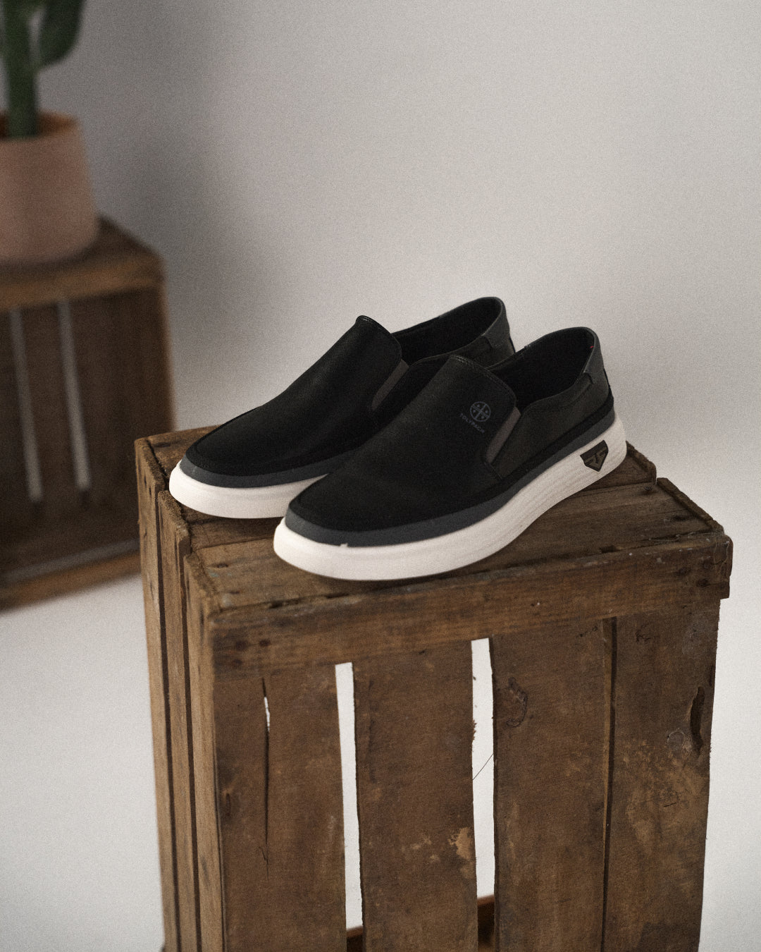 Men's Modern Slip-On Shoes