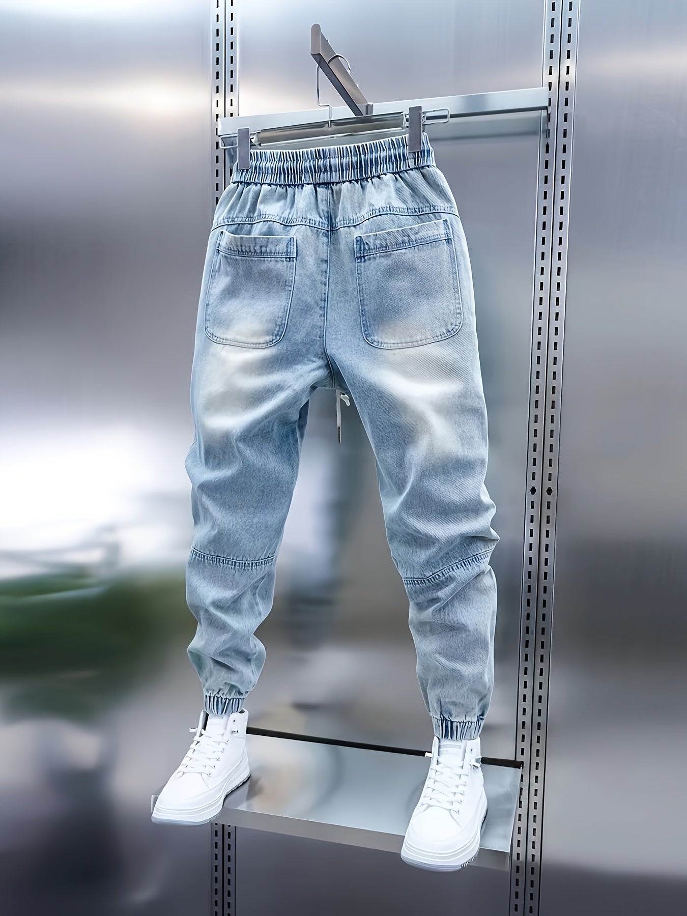 Men's Relaxed Fit Denim Pants