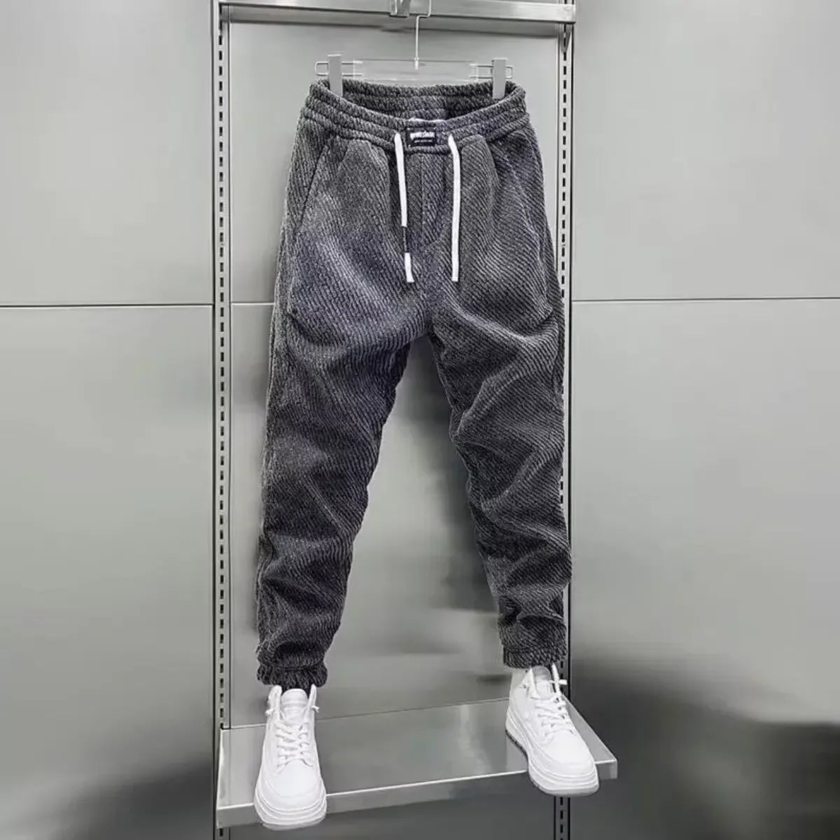 Men's Classic Fitted Joggers