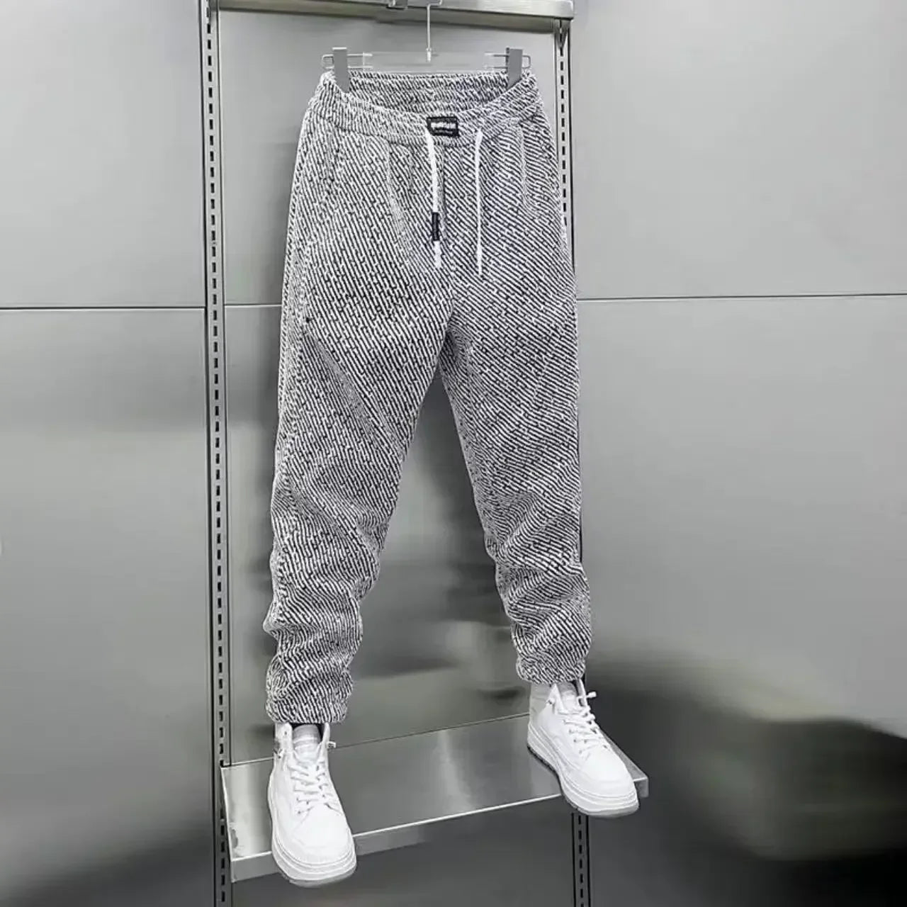 Men's Classic Fitted Joggers