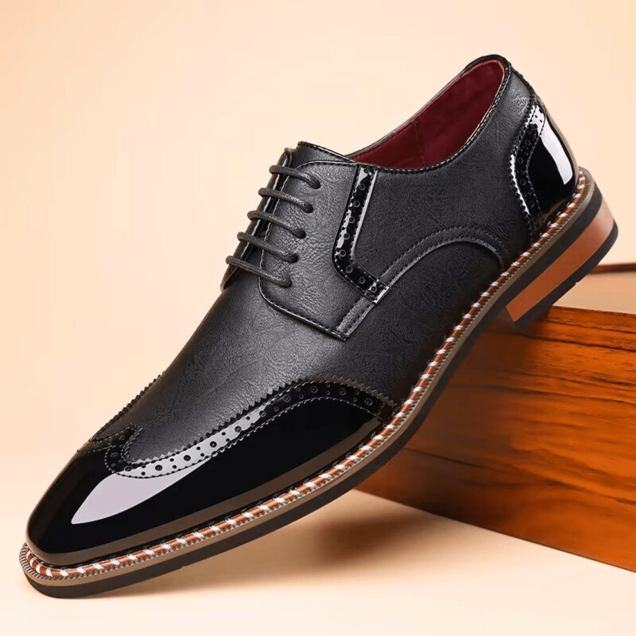 Men's Two-Tone Shoes