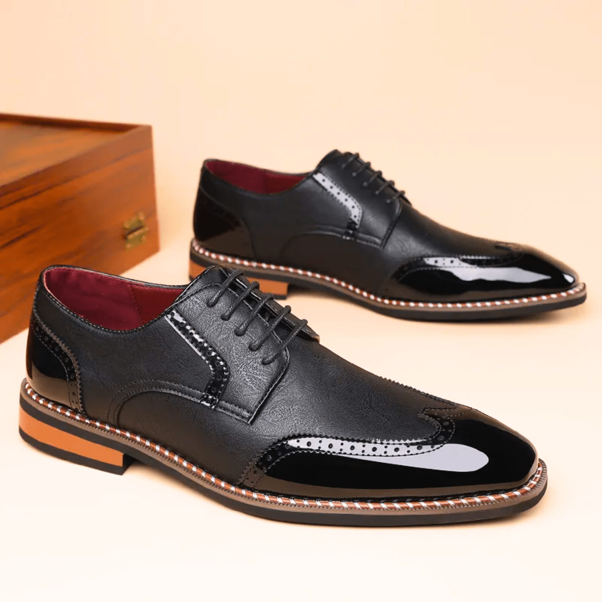 Men's Two-Tone Shoes
